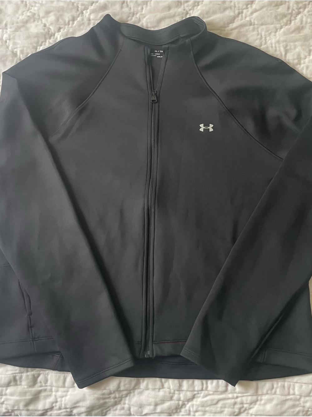 Under Armour Women’s Black Full-Zip Training Jacket